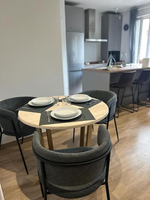 Appartamento Piso Deluxe Con Balcon Cerca Del Casco Viejo Bilbao Esterno foto