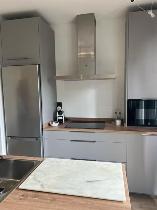 Appartamento Piso Deluxe Con Balcon Cerca Del Casco Viejo Bilbao Esterno foto