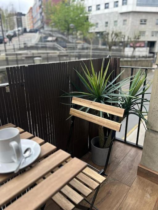 Appartamento Piso Deluxe Con Balcon Cerca Del Casco Viejo Bilbao Esterno foto