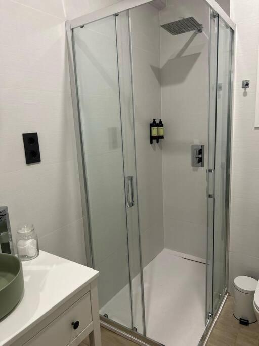 Appartamento Piso Deluxe Con Balcon Cerca Del Casco Viejo Bilbao Esterno foto